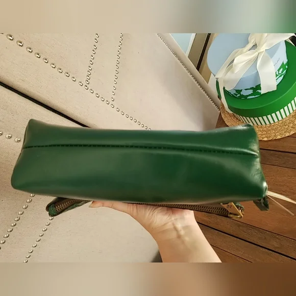 Patricia Nash Valerie Green Leather Clutch - Picture 4 of 15